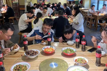 “1024”程序員節快樂，致創造不凡的你